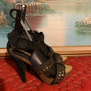 Vince Camuto Black Leather Studded Sandal Women's EU 38.5/US 8.5
